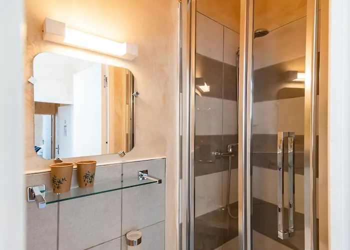 De La Gare 3* Latresne